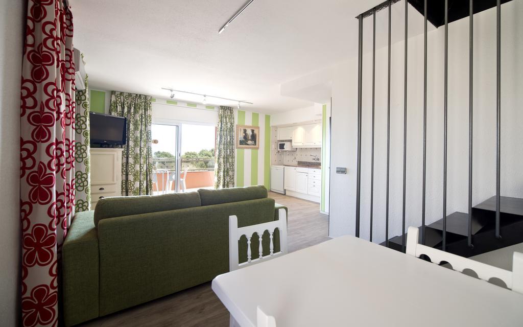 Apartamentos Salles Beach L'Estartit Dış mekan fotoğraf