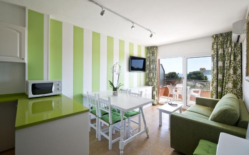 Apartamentos Salles Beach L'Estartit Dış mekan fotoğraf