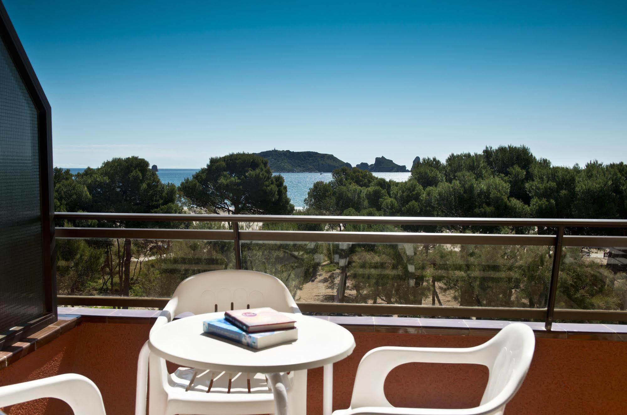 Apartamentos Salles Beach L'Estartit Dış mekan fotoğraf