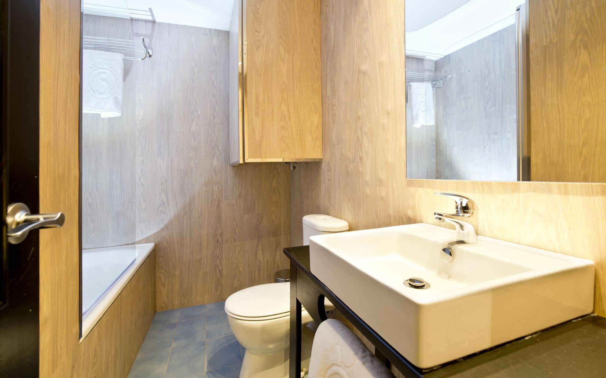 Apartamentos Salles Beach L'Estartit Dış mekan fotoğraf