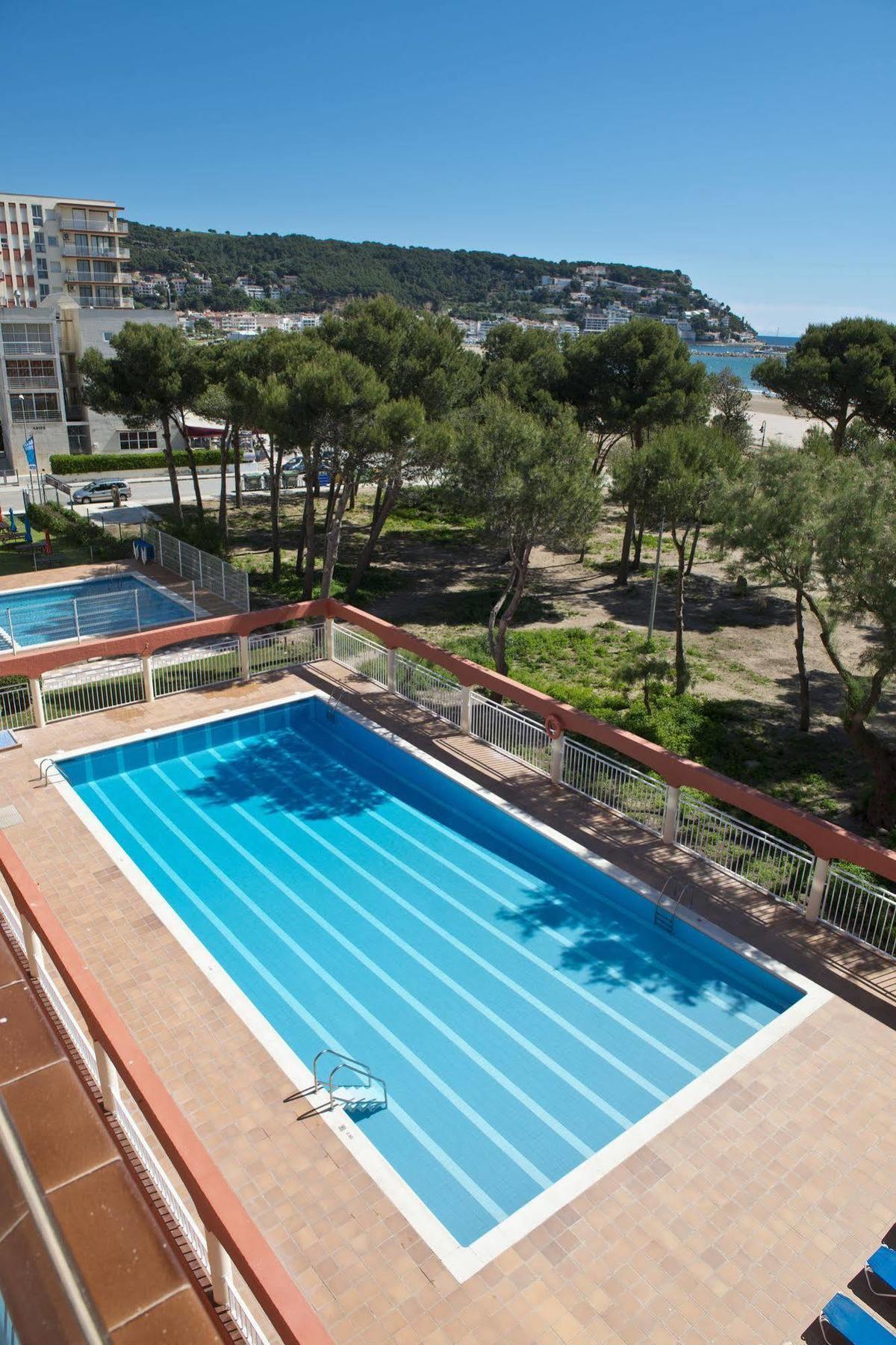 Apartamentos Salles Beach L'Estartit Dış mekan fotoğraf